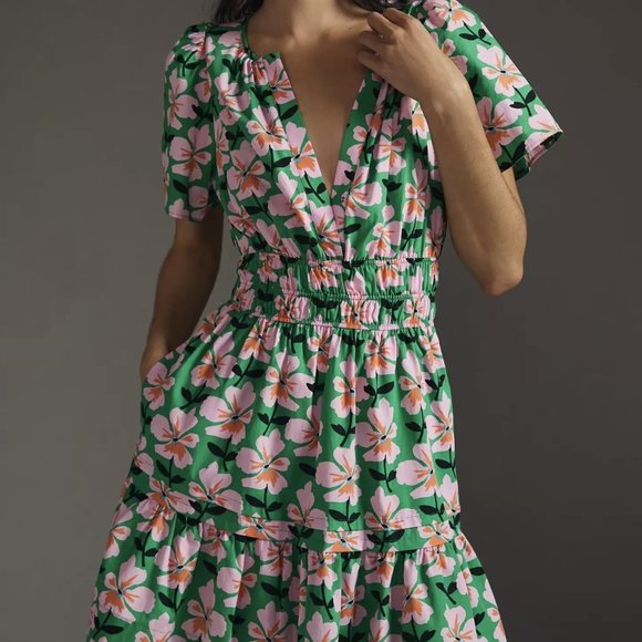 Anthropologie Dresses & Skirts - Anthropologie Somerset Mini Dress in Kelly Green & Pink Floral Print